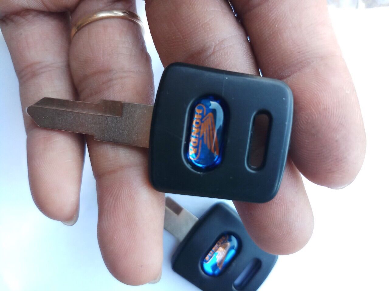 Cặp phôi chìa khoá xe HONDA hàng xịn ( rảnh phải )
