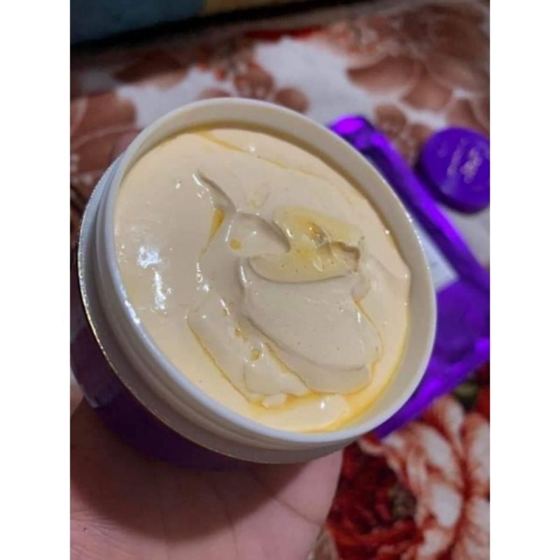 Kem body NN bất chấp da chai lì