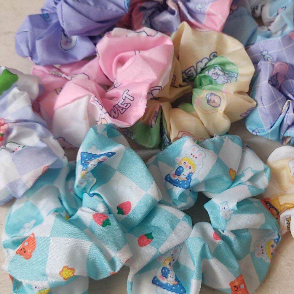 Dây buộc / cột tóc Srunchines ( cặp 2 cái) đồng giá 12k