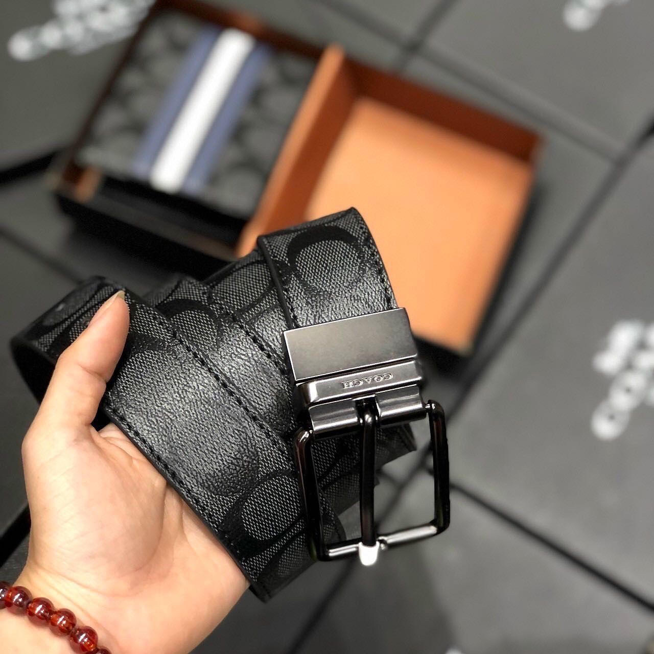 Set thắt lưng kèm ví Coach xuất xịn