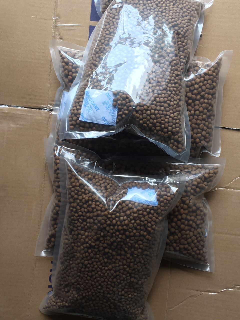 1Kg Thức Ăn Cá Koi Kingfeed 6mm, cho cá size 25cm- lớn