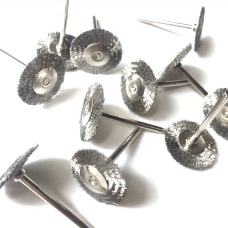 Chổi đĩa thép đánh gỉ 25mm cán 3mm