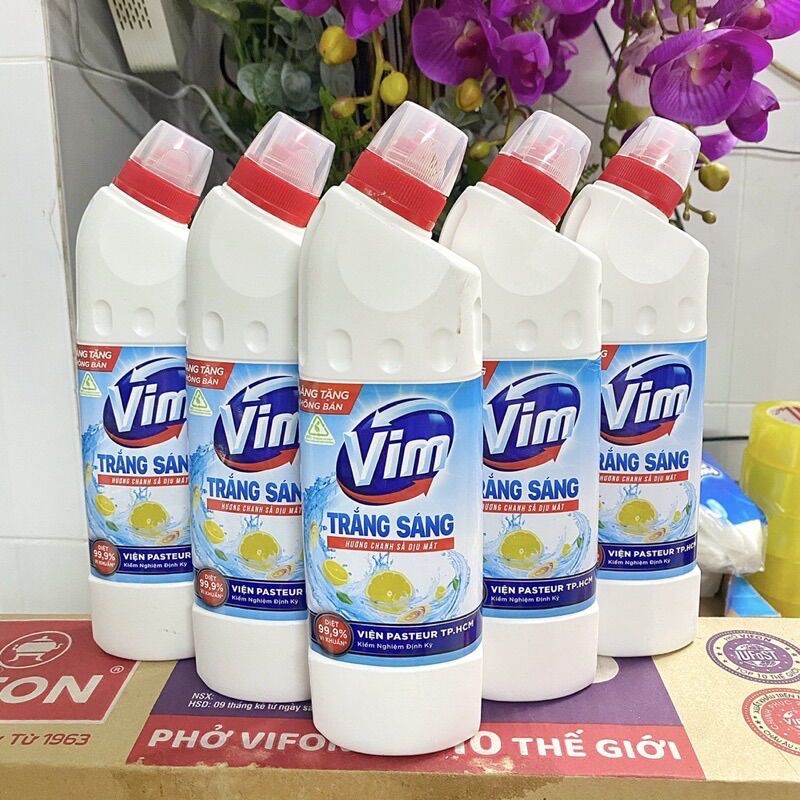 Chai Vim tẩy bồn cầu chanh sả 450ml