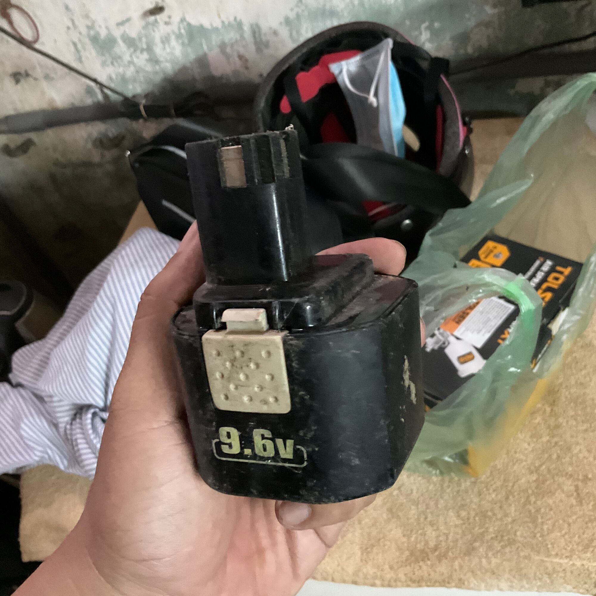 Nsv vỏ pin ryobi 9.6v