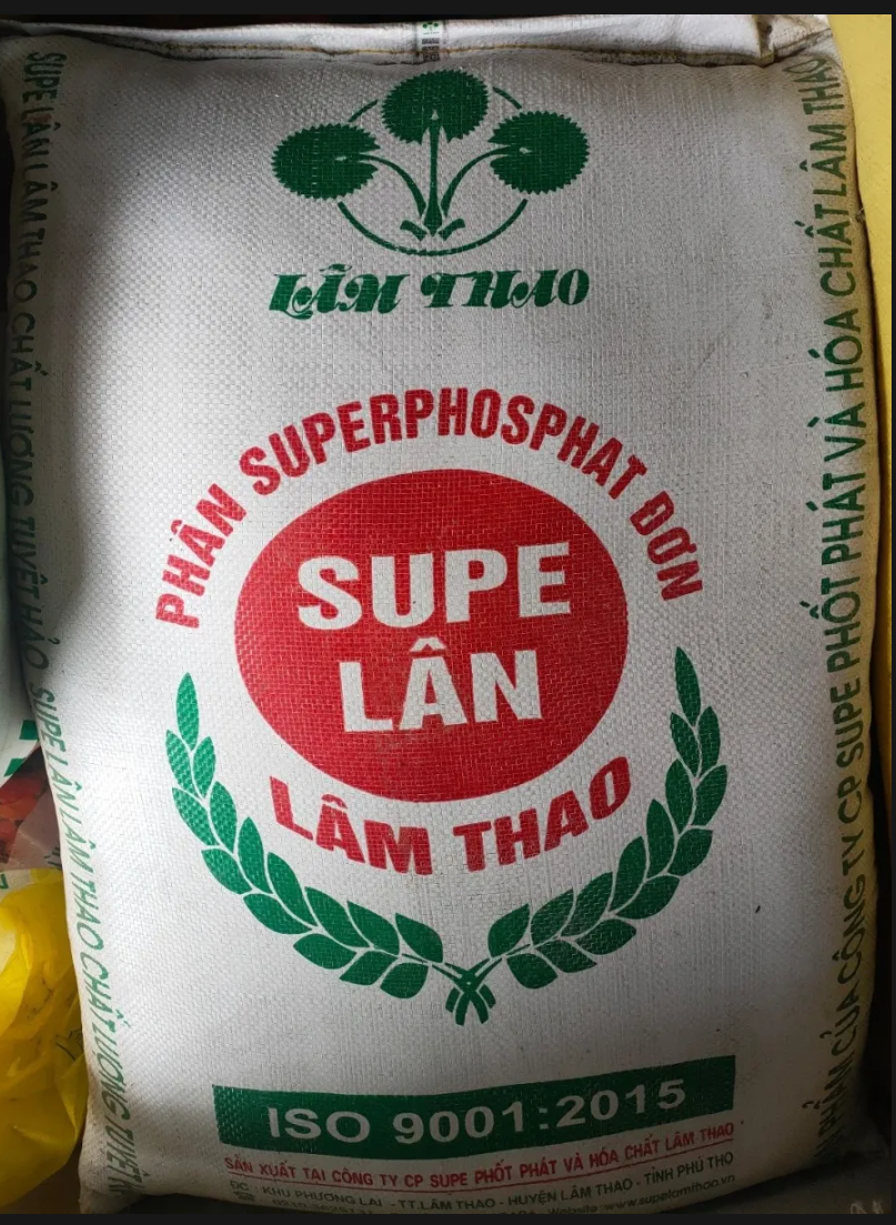 Phân super lân lâm thao dạng bột phân bón cải tạo đất, ra rễ mạnh, mầm chồi mập....