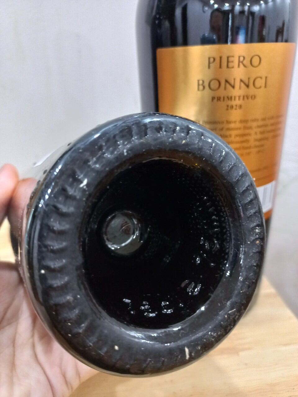 Vang Ý Piero Bonnici 17% Primitivo
