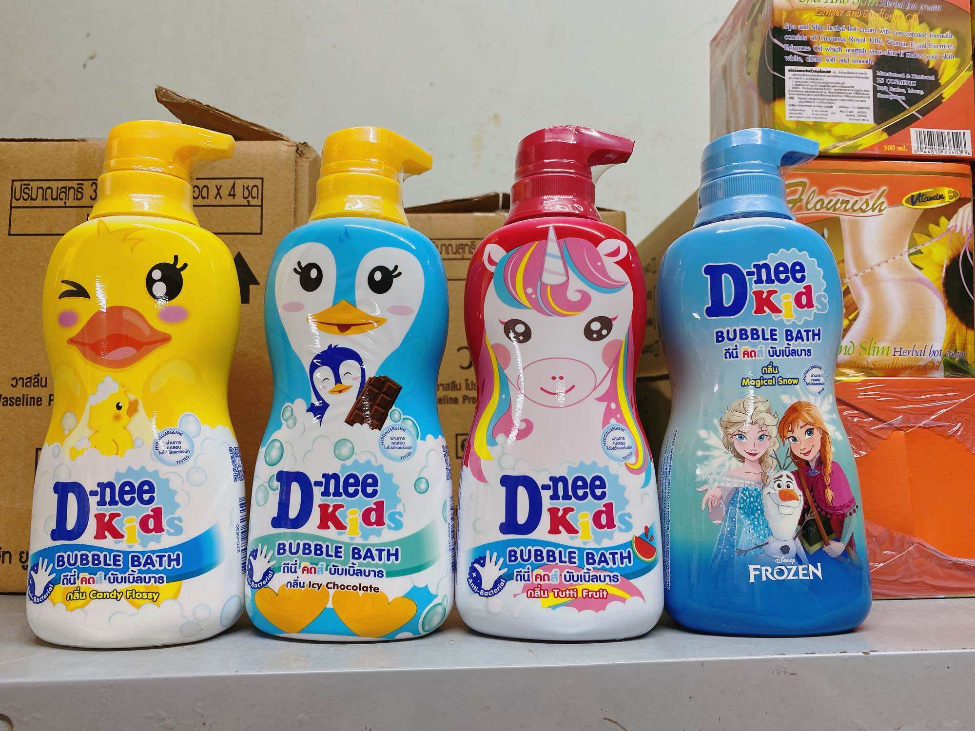 (Hàng nội địa Thái Lan) Sữa tắm Dnee Kids cho bé từ 3 đến 10 tuổi -  hàng chính hãng 100%