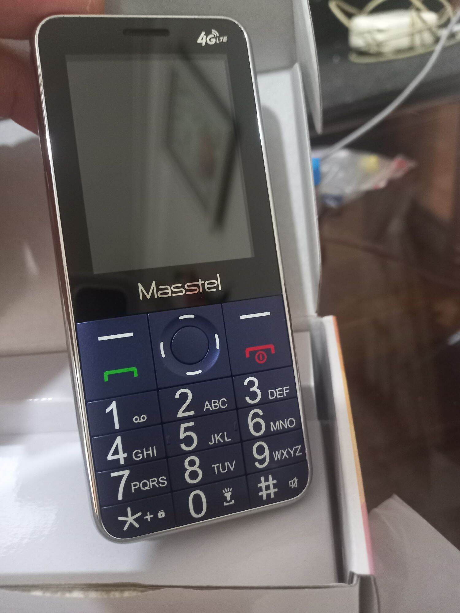 [4G] Masstel jzi 16 (2sim) chínhhãng/sóng mạnh/fullbox