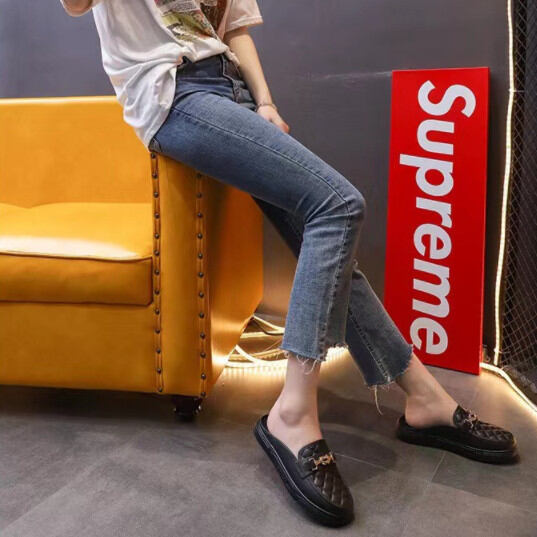 Dép sục mủ khóa xích
