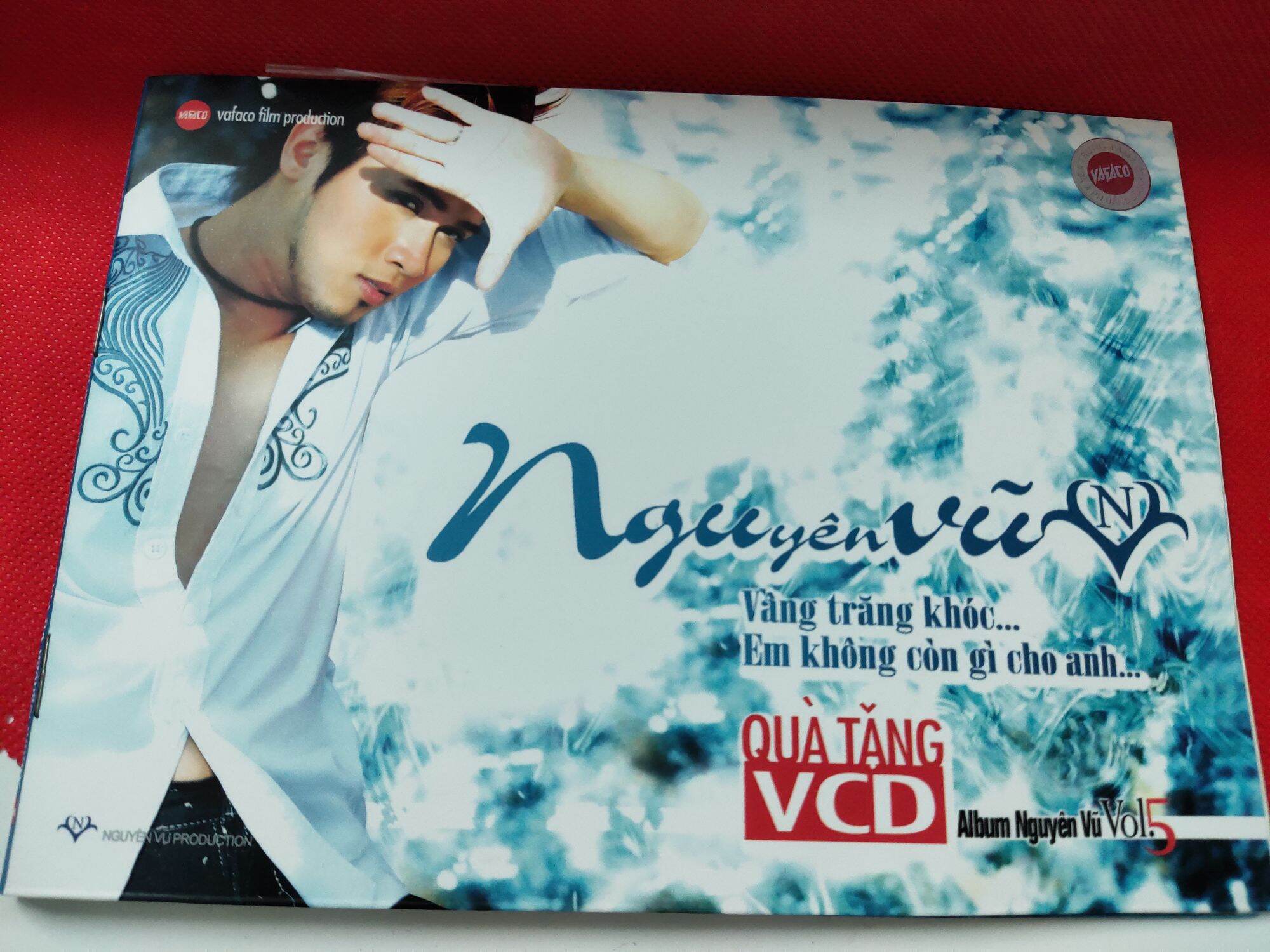 Cd nguyên vũ vol.5 - vầng trăng khóc