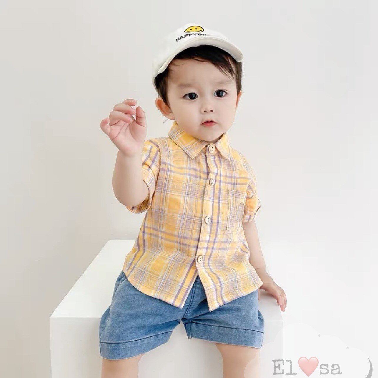 set quần jean+ áo sơ mi sọc