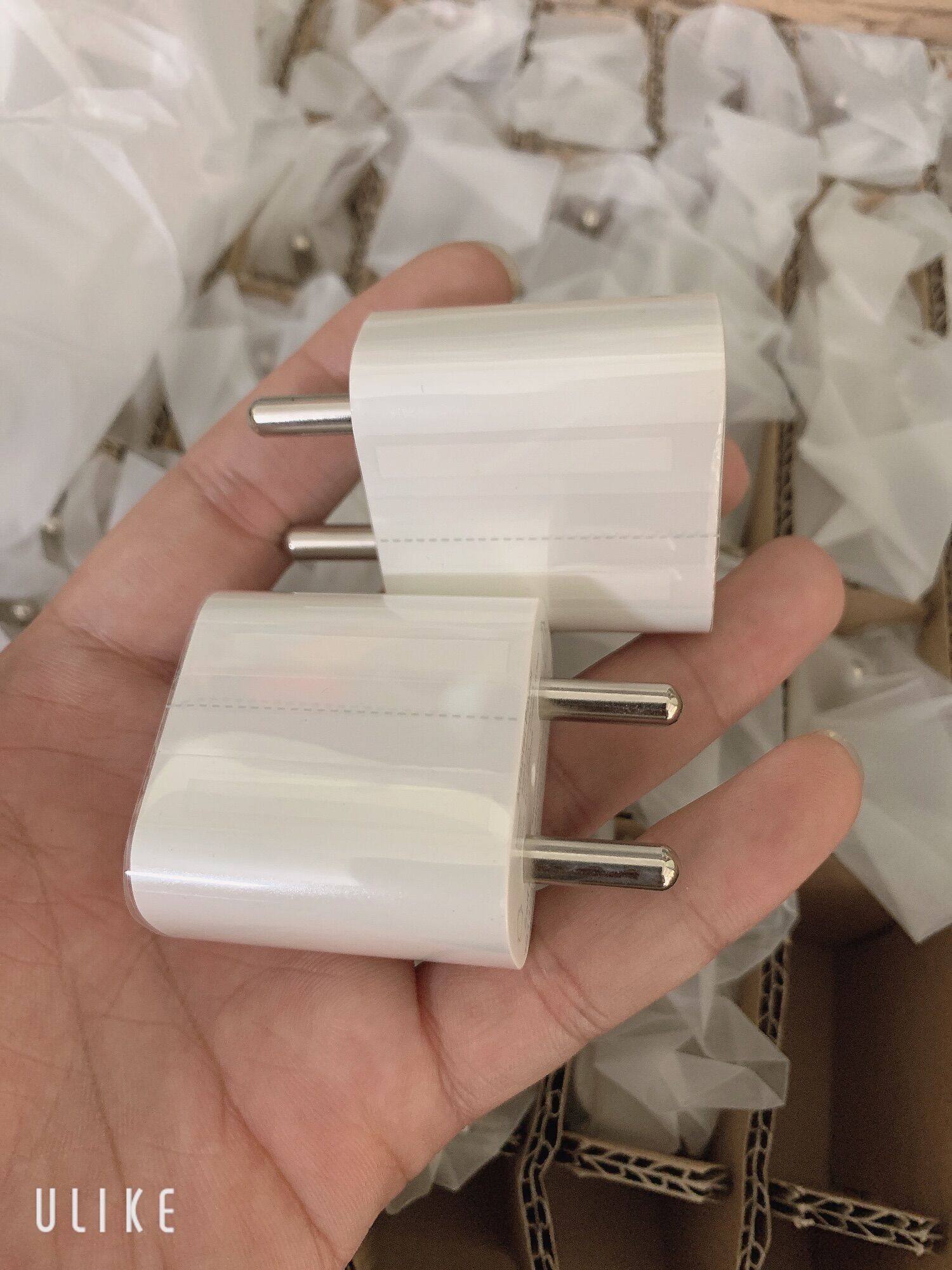 Củ sạc cho ip và androi 2A nội địa