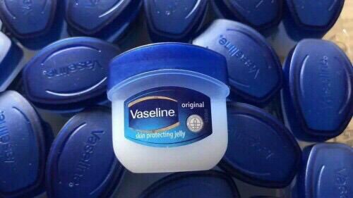 Dưỡng ẩm da Vaseline hũ 7g