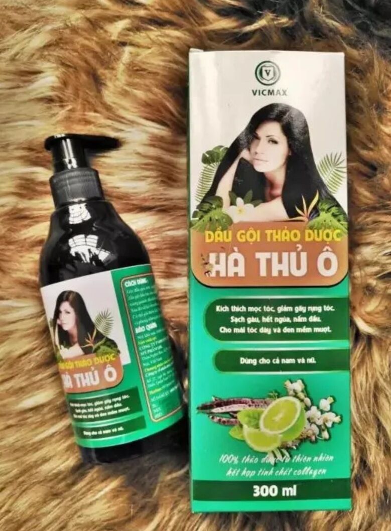 Dầu gội thảo dược Hà Thủ Ô 300ml
