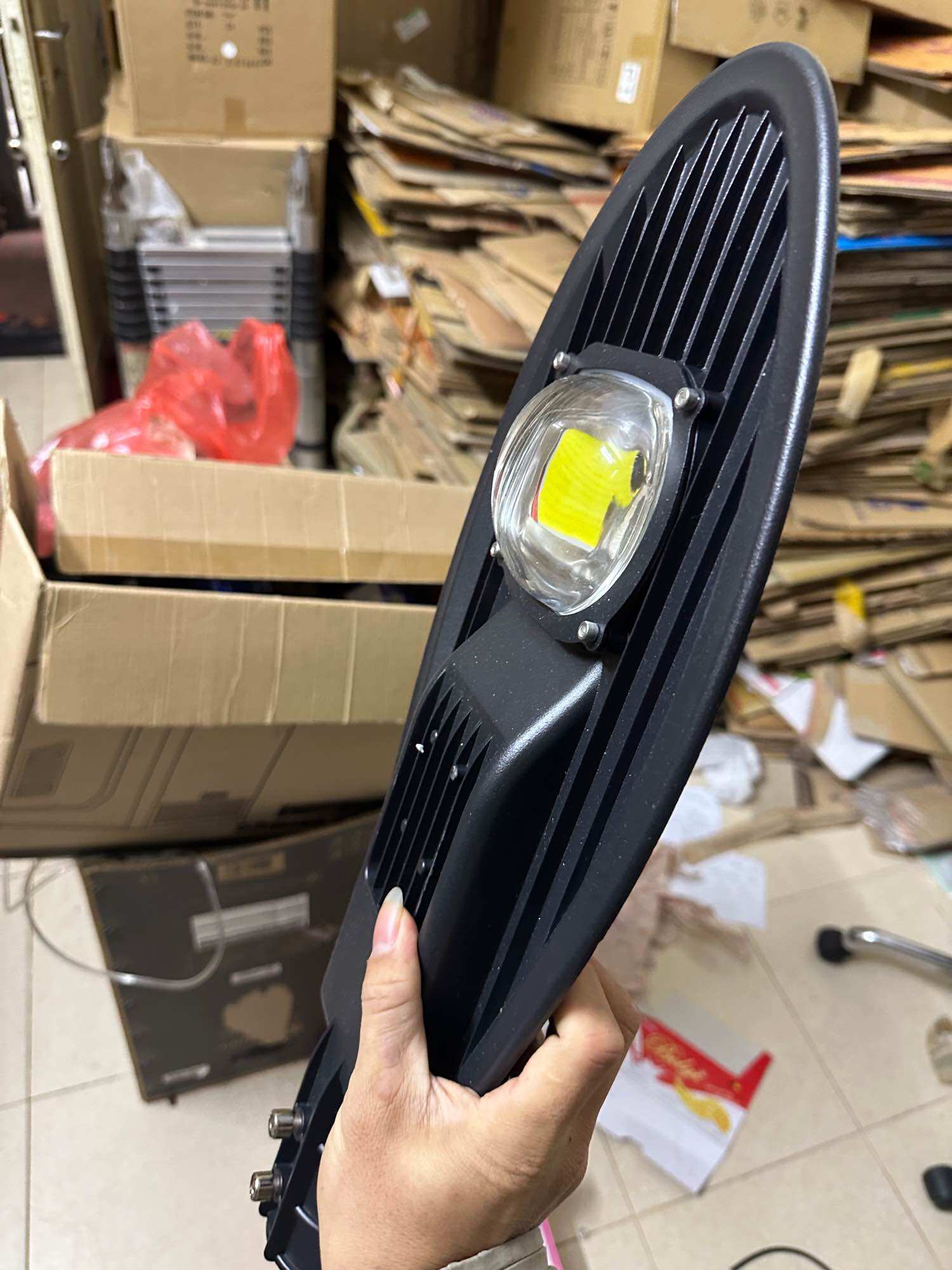 Đền đường 50w đèn chiếc lá