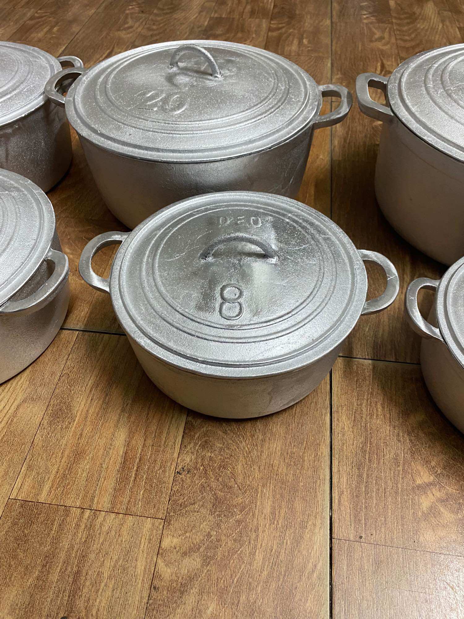 Nồi gang nấu cơm cháy đúc thủ công làng nghề đk 19-30cm