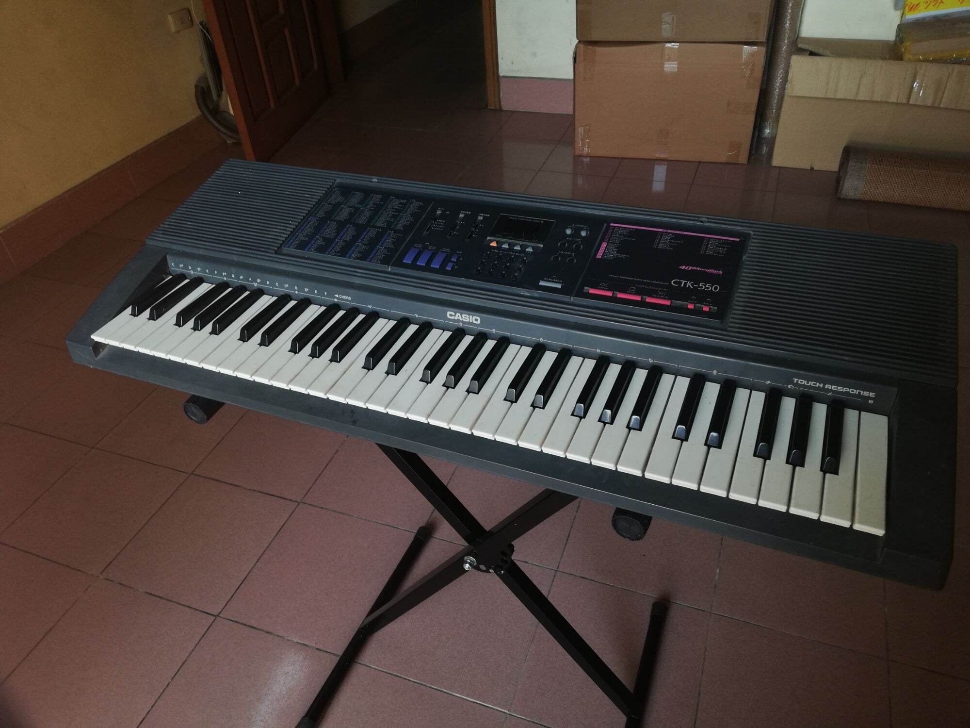 Đàn organ Casio CKT 550
