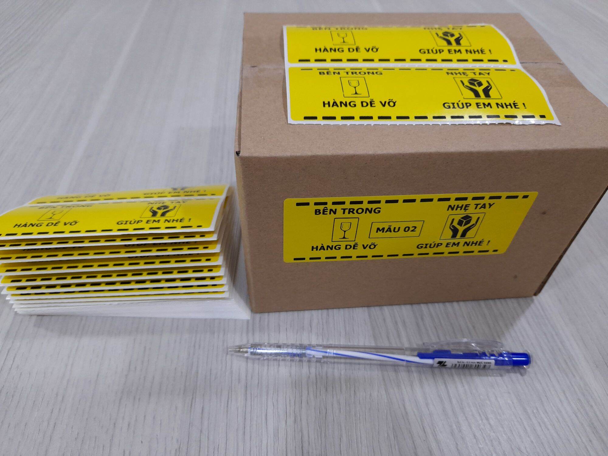 100 Tem - Tem dán cảnh báo hàng dễ vỡ khổ 103x40mm