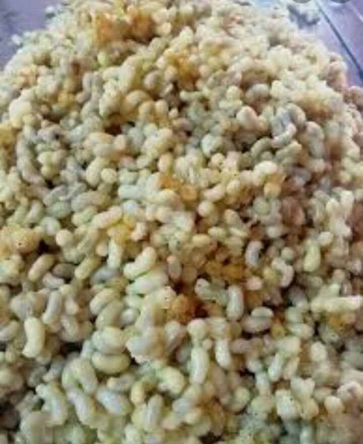 0,5 kg Trứng kiến vàng tươi (nửa kg), trứng nhỏ hay lớn tùy mùa!