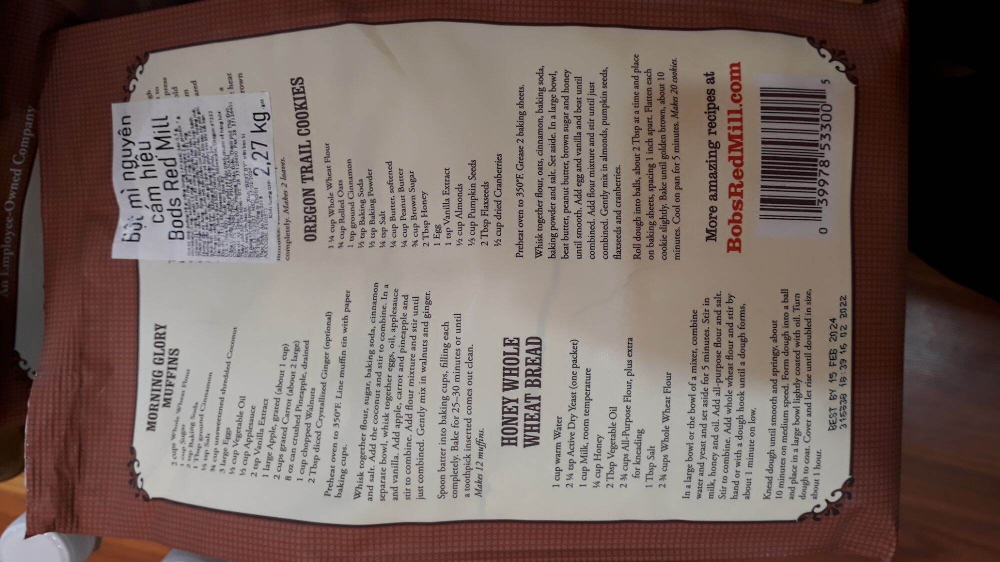 Bột mì nguyên cám hiệu Bob's Red Mill, 2,27kg