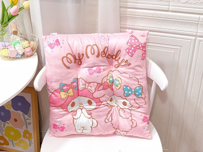 Gối tựa lưng, nệm lót ghế Hello Kitty - Doremon Doraemon