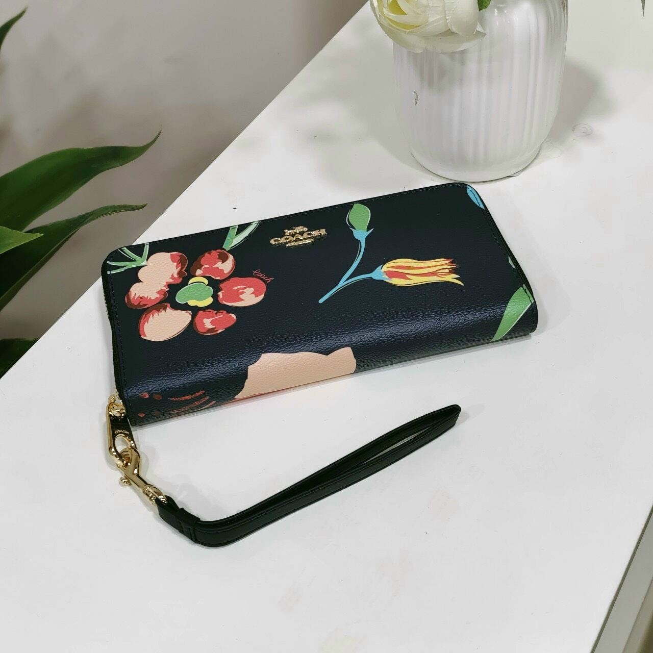 Ví C🅾️ACH Long Zip Around Wallet da thật chuẩn xịn xò
