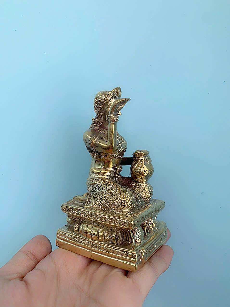 Tượng đồng nàng ngoắc cao 11 cm