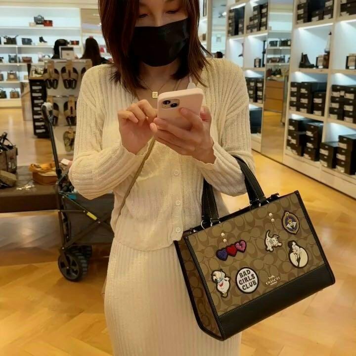 TÚI C0ACH TOTE HỌA TIẾT SIÊU ĐẸP