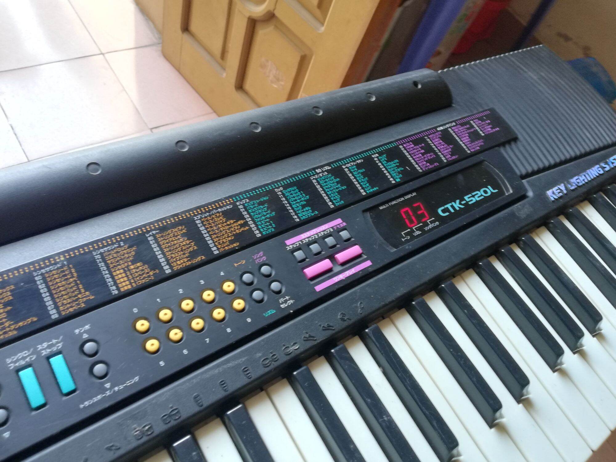 Đàn organ Casio CTK 520L