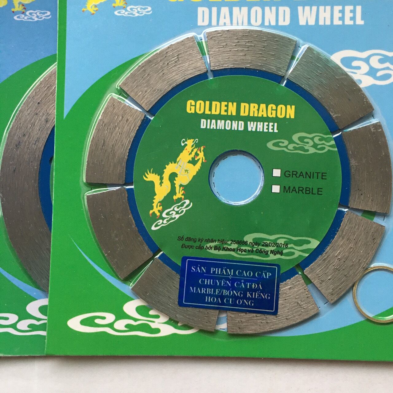 Lưỡi cắt gạch rồng xanh rồng vàng ( con rồng) 125mm 120mm lưỡi khô lưỡi ướt ( 1 tấc 2) loại 1. luoi cat gach rong xanh 125mm. lưỡi cắt đá hoa cương. luoi cat da hoa cuong. lưỡi cắt gạch đá. lưỡi cắt bê tông. lưỡi cắt đá graphite