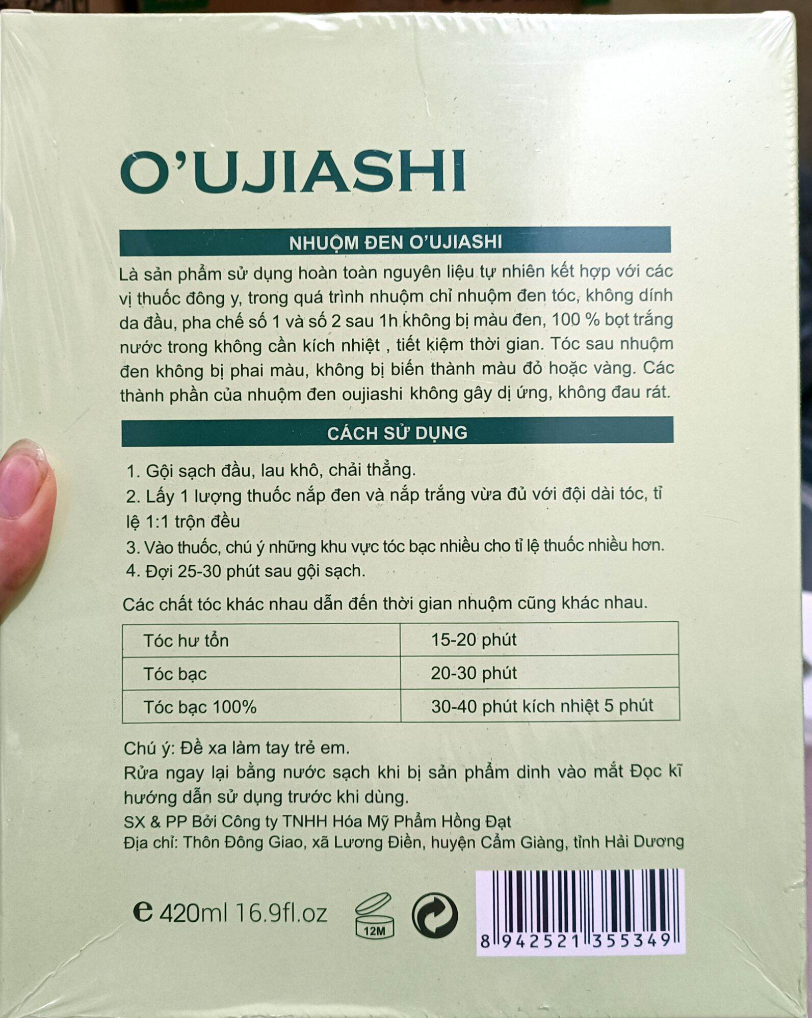 Nhuộm đen phủ bạc dâu tây
