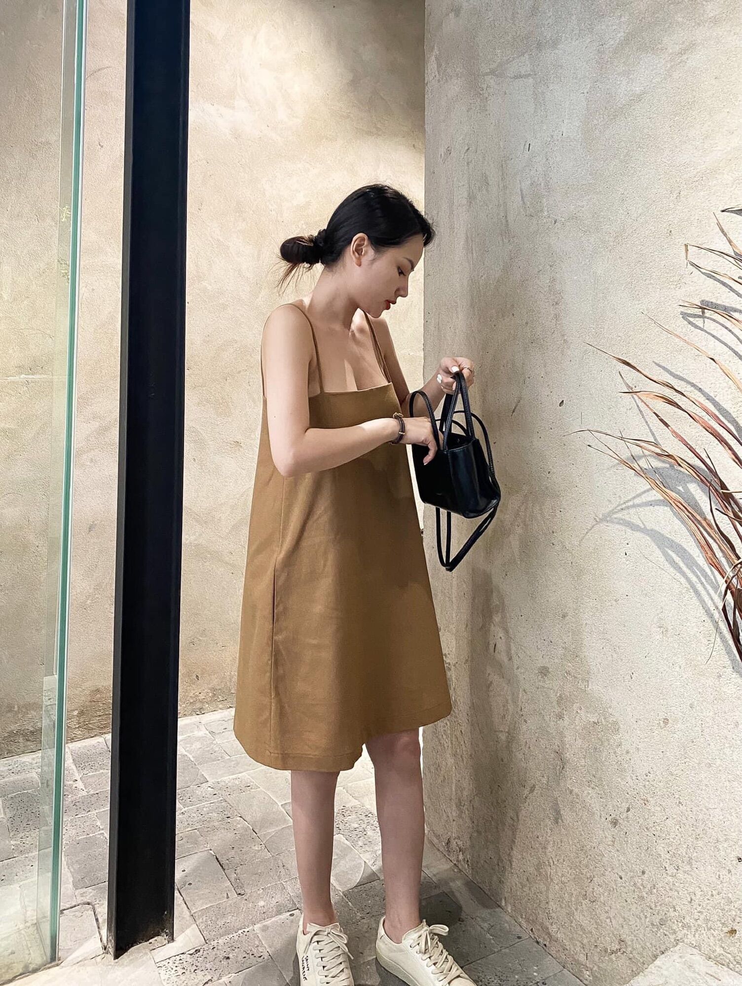 (Real photos, kerosene speed)🍩𝒏𝒆𝒘 𝒊𝒏 - Lenin basic dress🤎Dress halter piece Basic