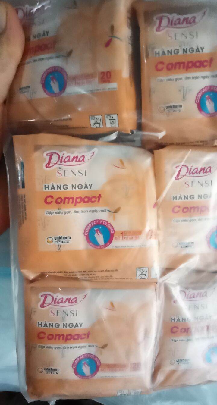 Combo 6 gói bvs Diana hàng ngày Compact 20 miếng