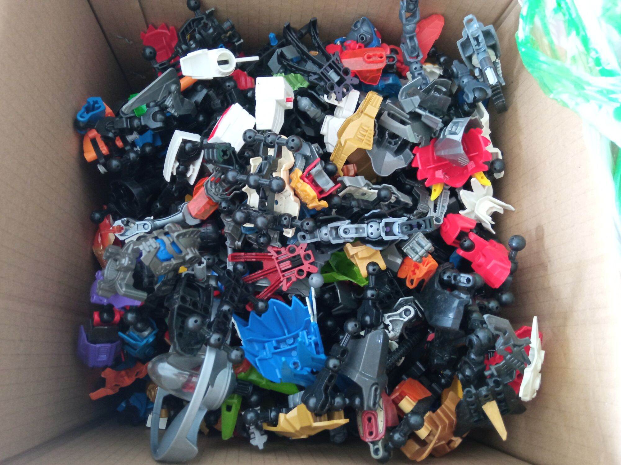 1kg gạch xếp hình dòng NON-LEGO dòng Technic - Bionicle