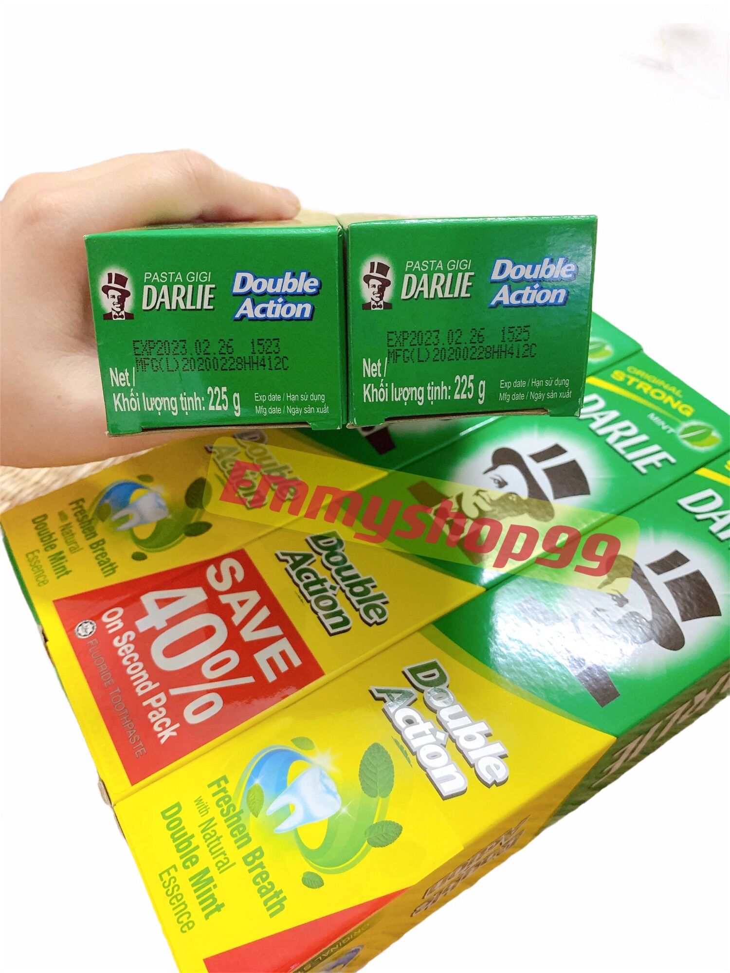 Combo 2 Kem Đánh Răng Ông Tây Đen DARLIE MINT 225G