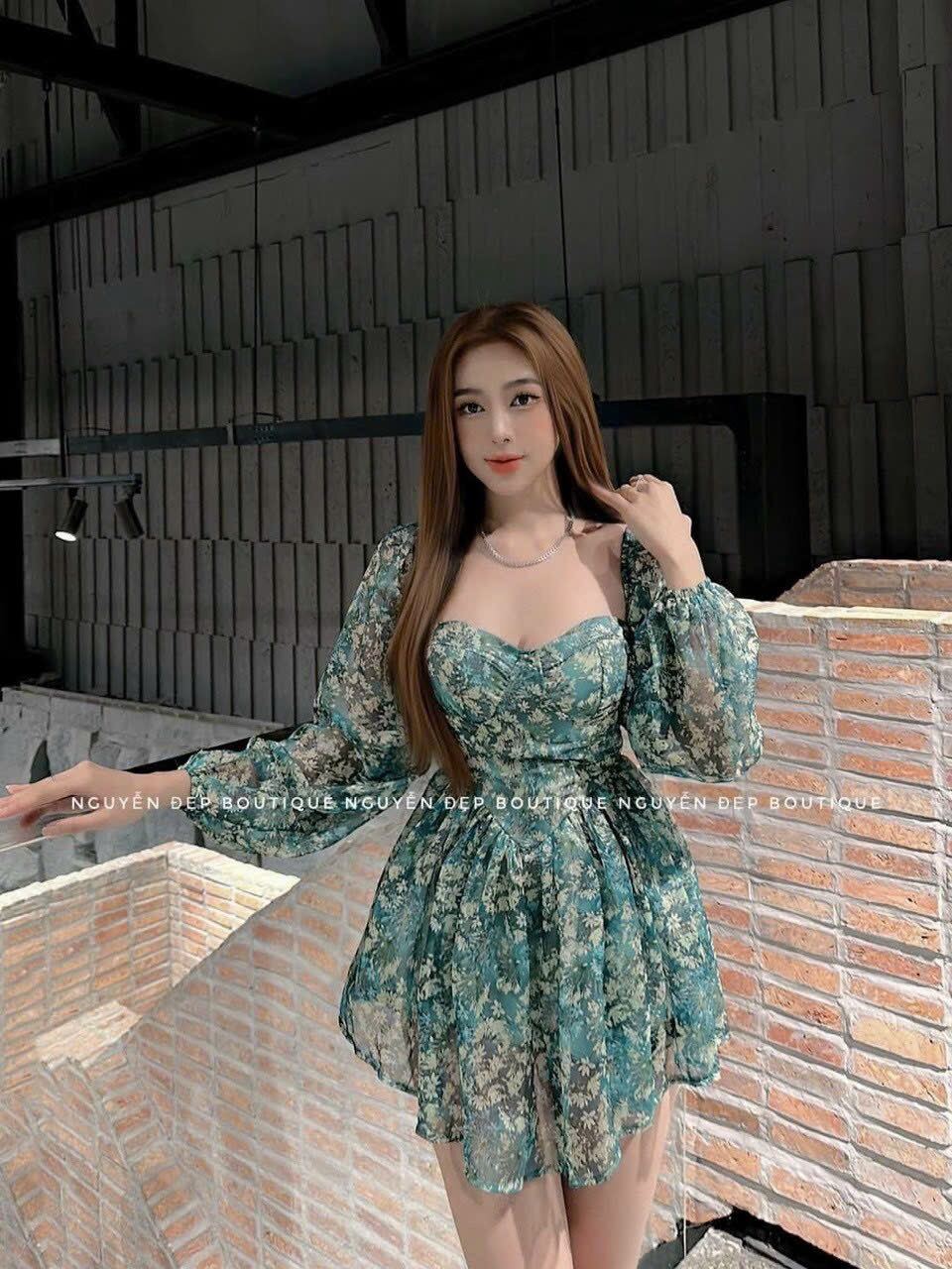 Đầm voan hoa tay dài