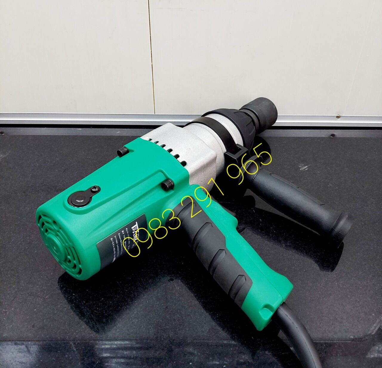 Máy mở siết bulong ốc điện TAk-32P
