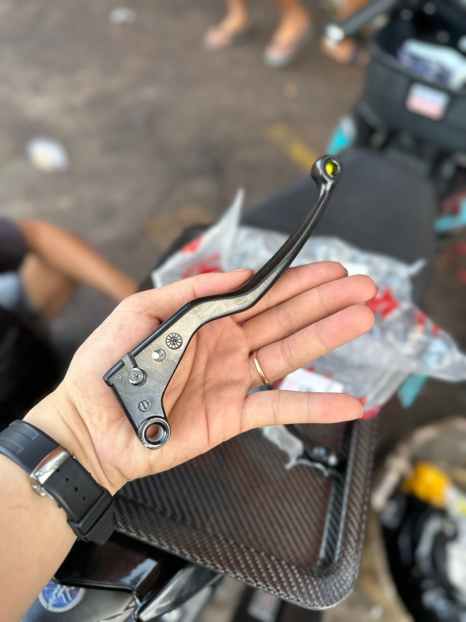 Tay Thắng Zin Satria Raider