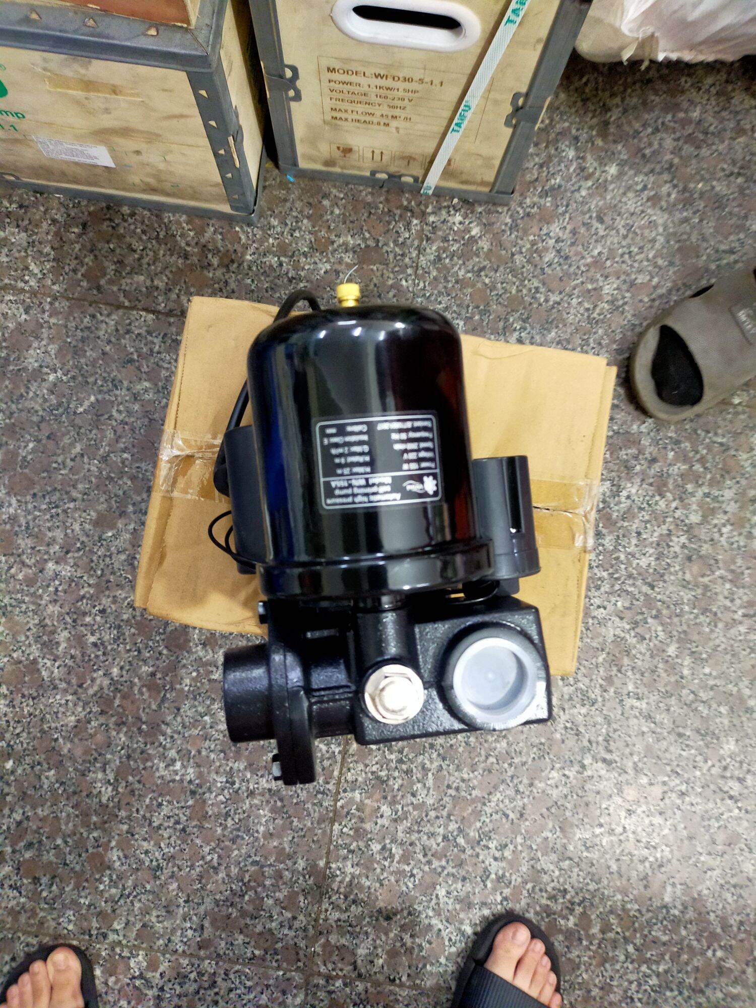 Máy bơm tăng áp tự động WINI 155A