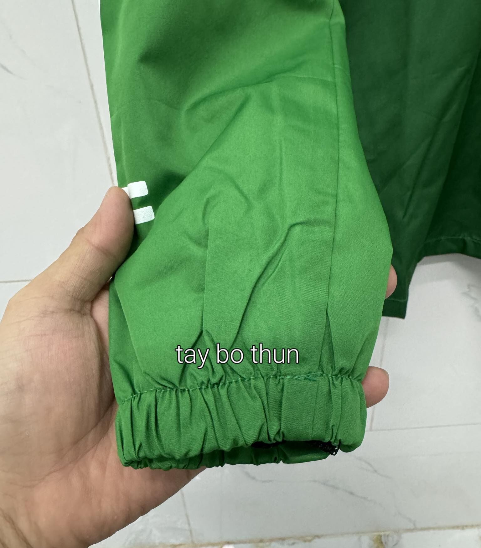 Áo khoác Grap mẫu mới  tay bo thun ( size 45 _ 120  kg )