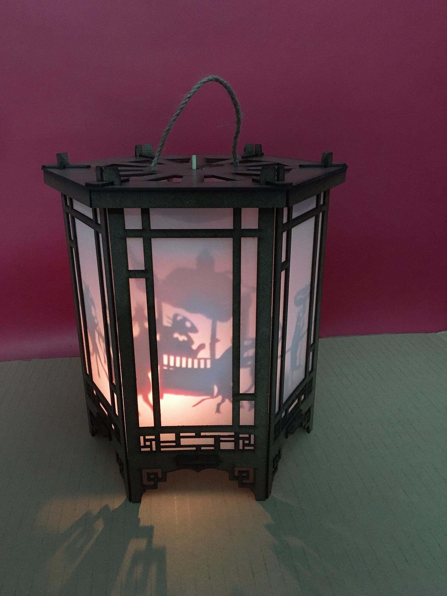 Lồng đèn kéo quân gỗ 24cm