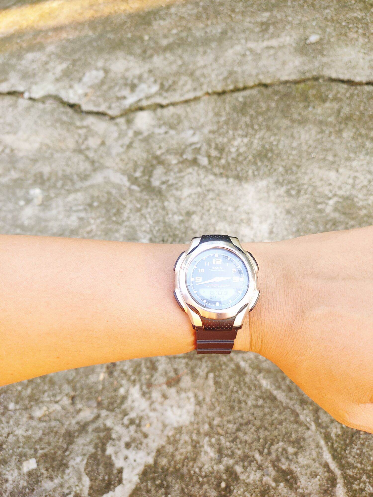 Đồng hồ casio nam Aw-S90, pin năng lượng mặt trời , size 40mm, đồng hồ kim hoạt động bình thường , rất nhiều chức năng, hình thức đúc 98%