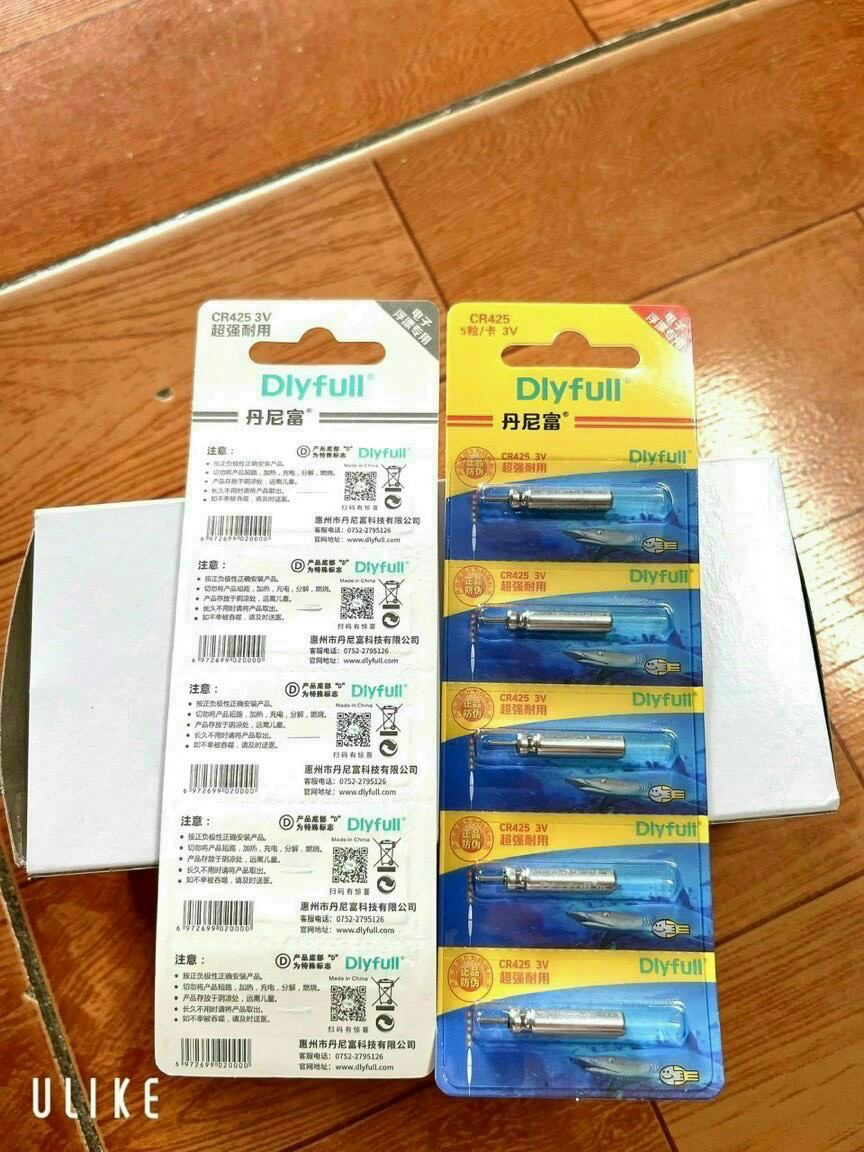 1 vỉ pin câu đài cr 425