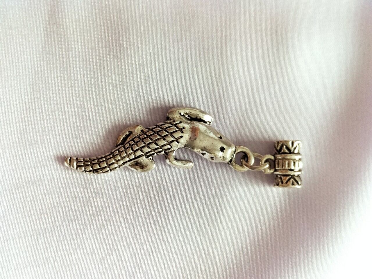 Charm bạc thái mic vòng đẹp