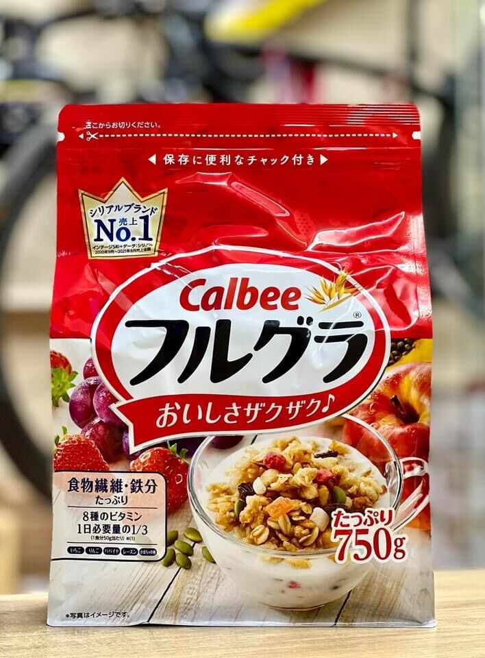 Ngũ cốc Calbee [FREESHIP] Ngũ cốc Calbee Nhật Bản hoa quả , trái cây dùng ăn sáng - ăn kiêng giảm cân ( 750G )