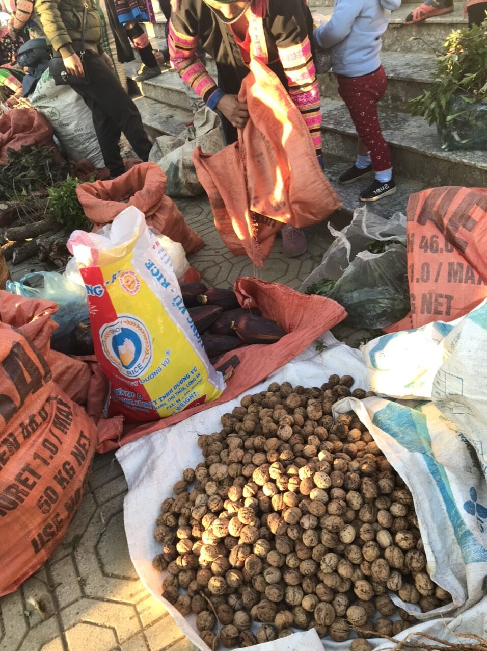 1kg quả óc chó đặc sản Sìn Hồ Lai Châu