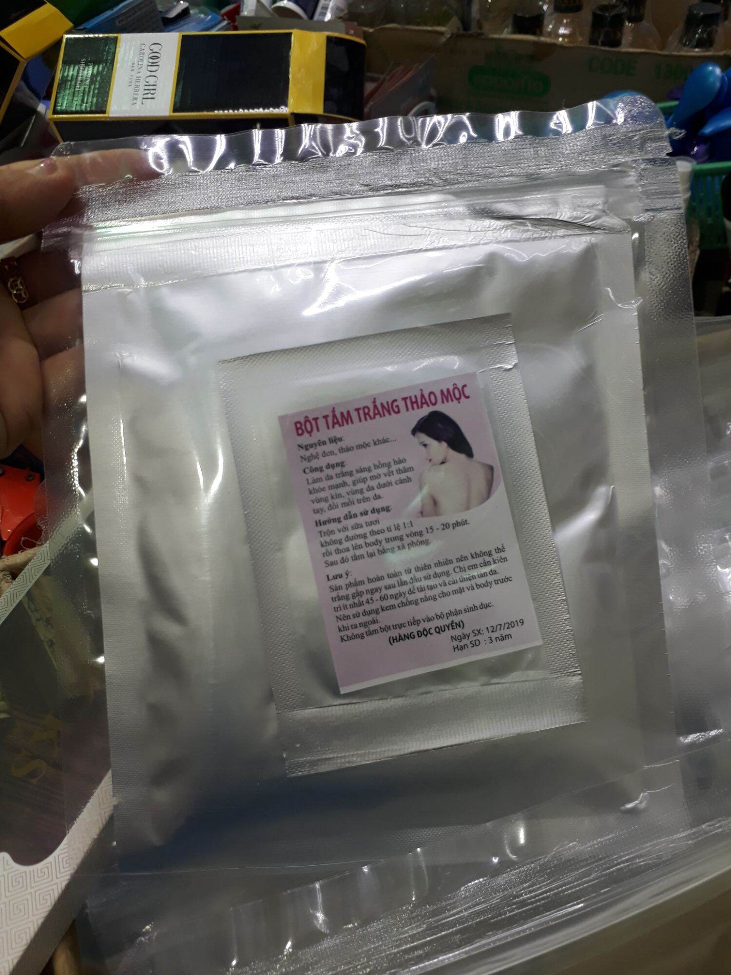 Kem tắm trắng thảo mộc