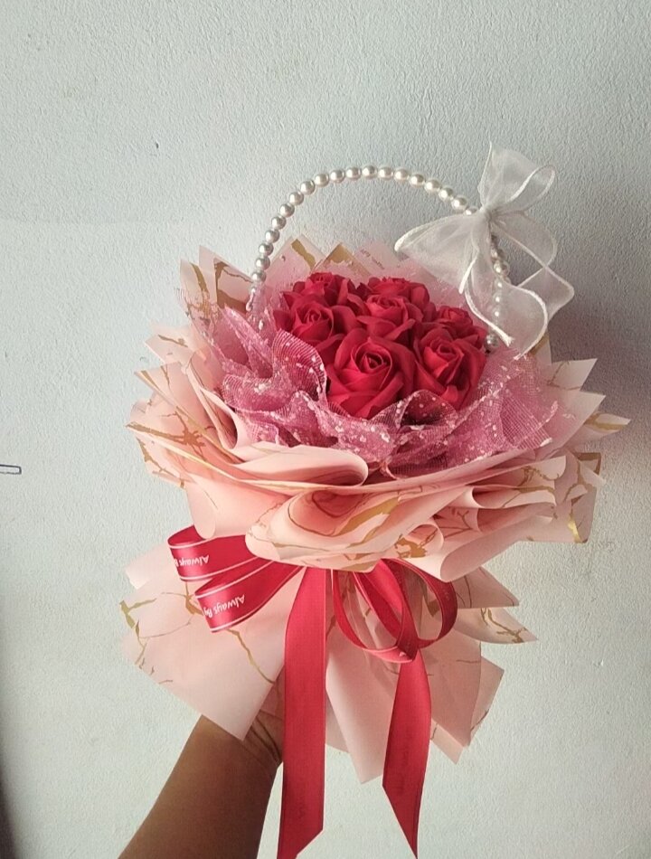 Giỏ hoa sáp ngọc trai