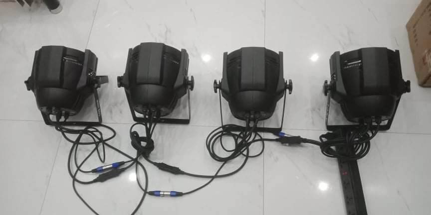 ĐÈN COB 4 BÓNG SÂN KHẤU SỰ KIỆN