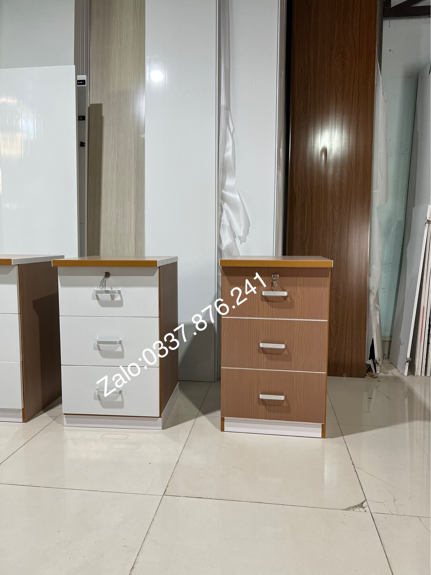 Tủ đầu giường nhựa đài loan